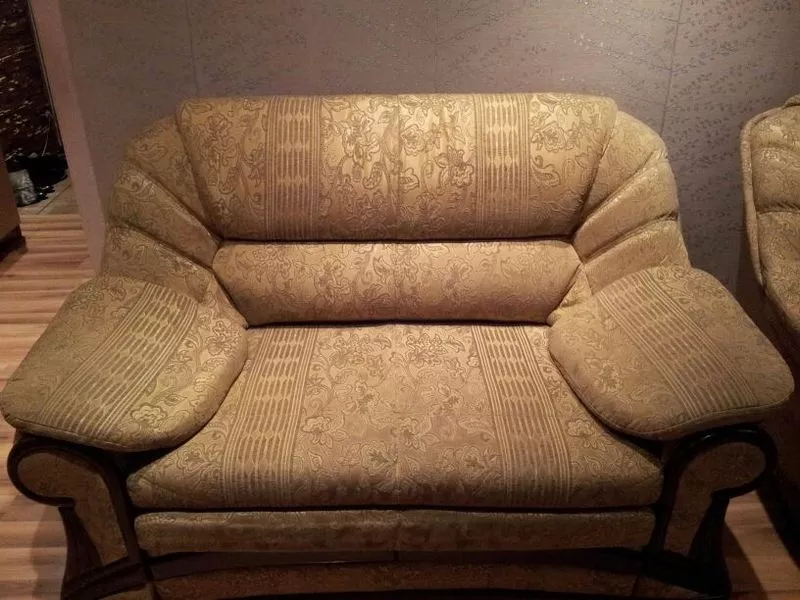 Продам:Диван,  софа,  кресло - Торг возможен