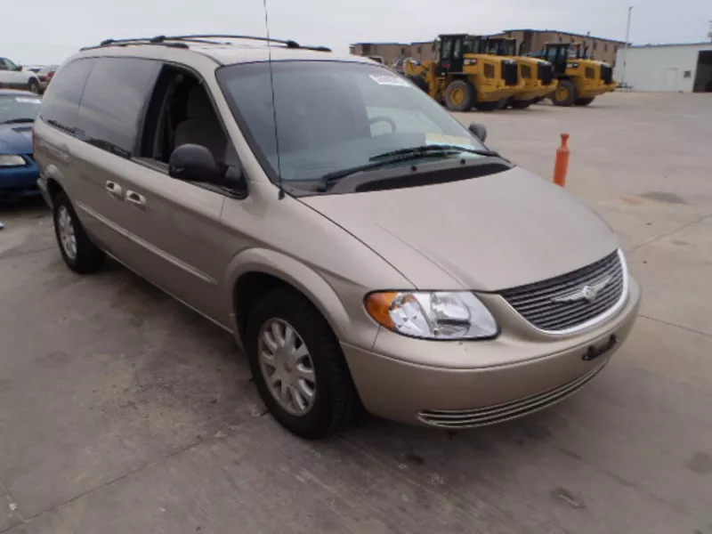 к Chrysler Town&Country,  2002 г.в.,  3.3