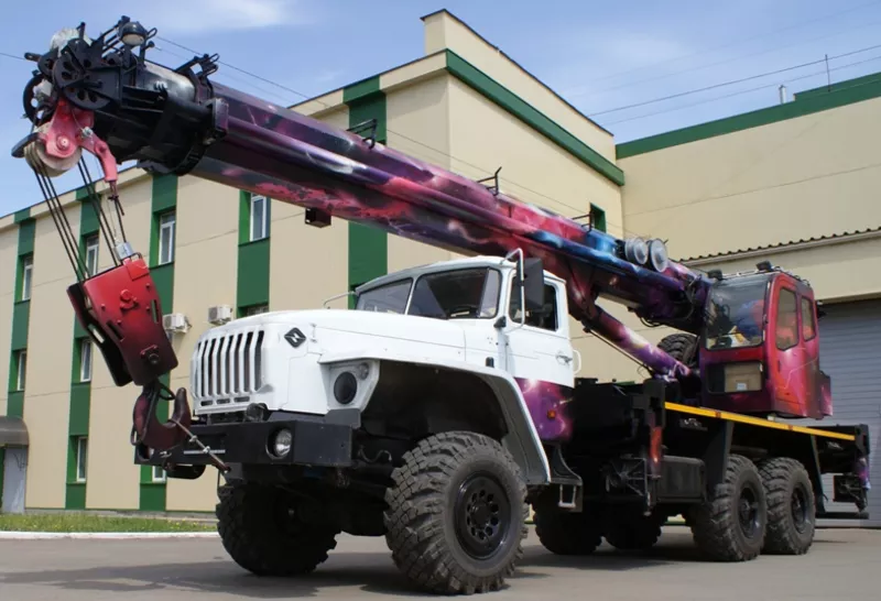 Автокран ЧЕЛЯБИНЕЦ г/п 25 тонн на Урале стрела 32, 7 метра 2013г 2