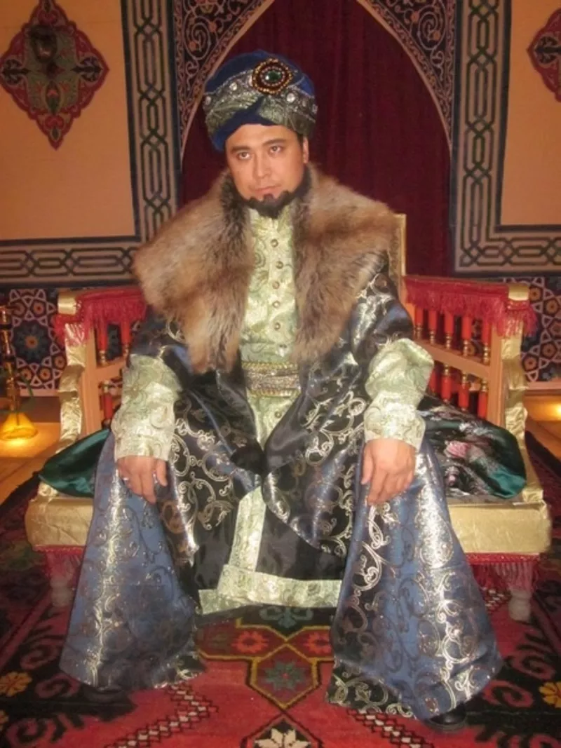 Казахские костюмы на прокат в Алматы. Дешево Ул Валиханова 83 6