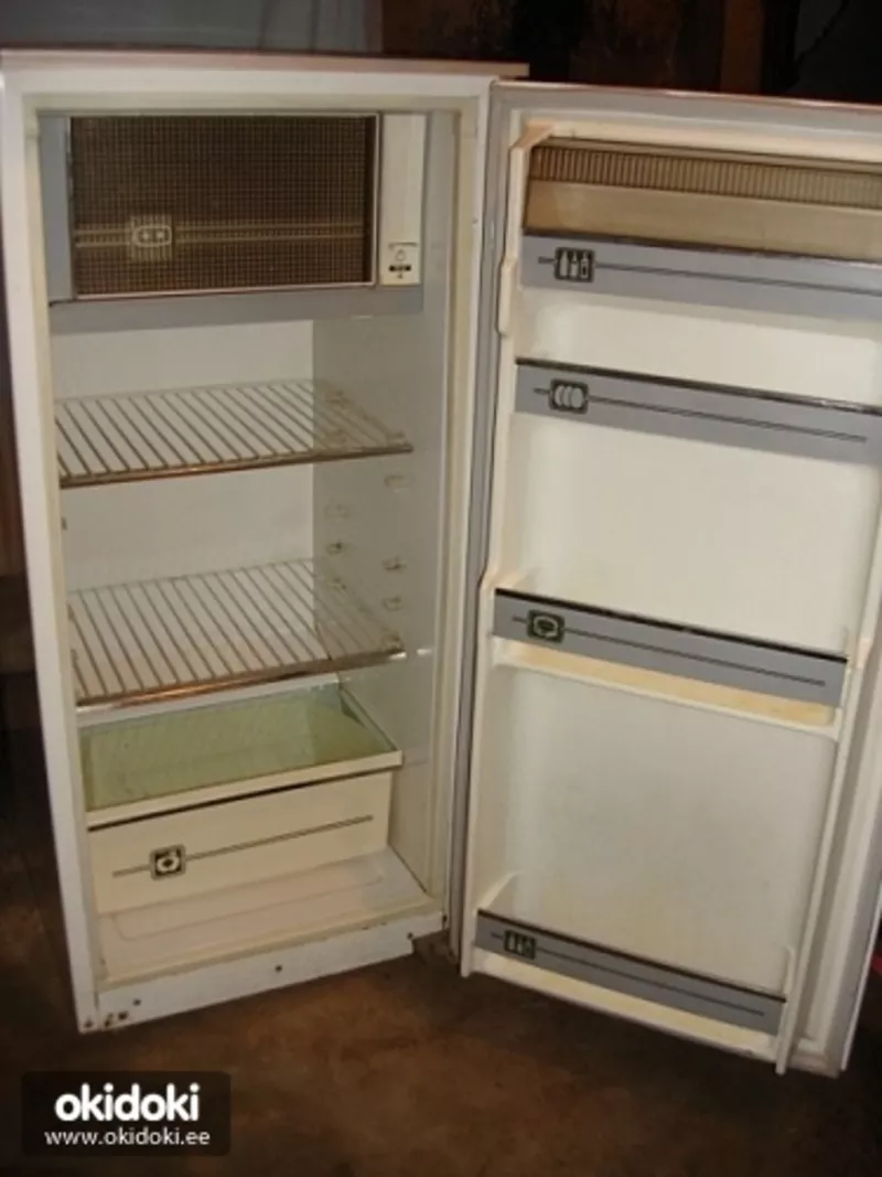 Продам холодильник дешево 2