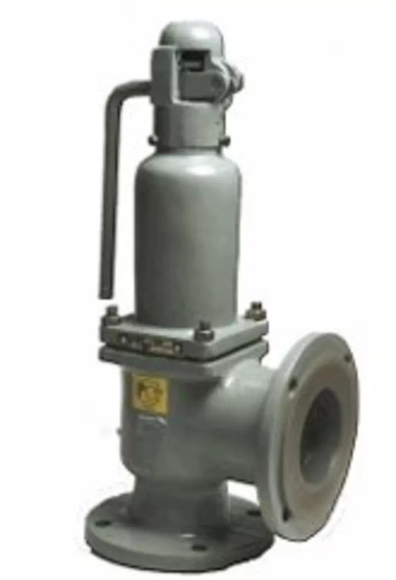 Клапан предохранительный пружинный,  стальной фланцевый