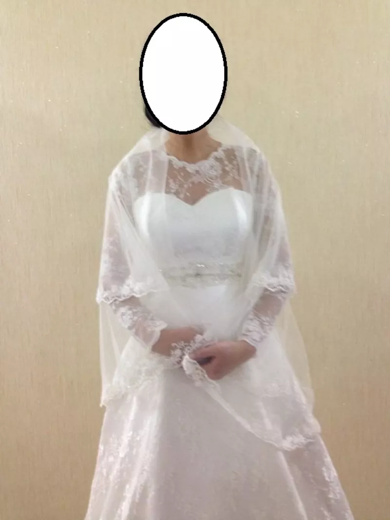 Нежное свадебное кружевное платье с длинными рукавами А-типа (Силуэт) 2