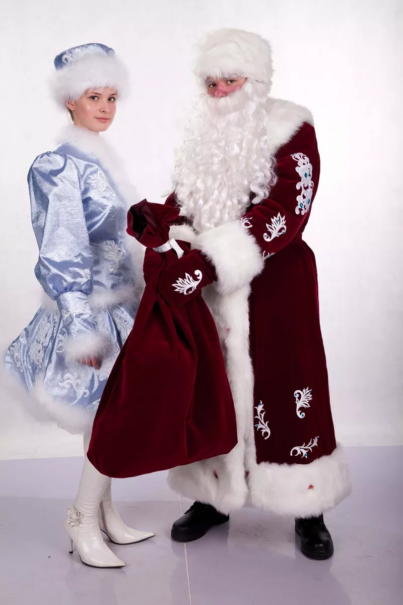 Аренда костюмов Деда Мороза и Снегурочки 2