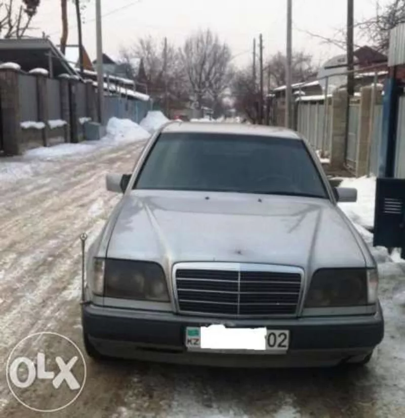 Продам Mercedes-Benz E 320 - японец,  1992  2