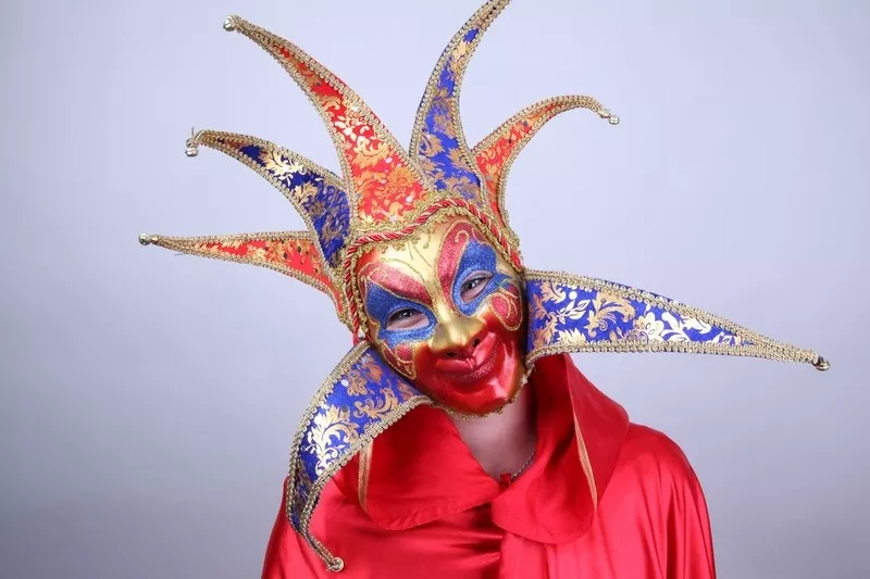 Венецианские маски на прокат и в продажу в Алматы
