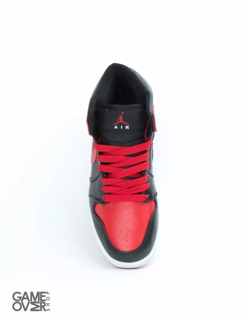 Nike Air Jordan Retro 1 Black/Red. 2