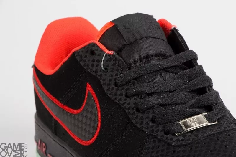 Nike Air Force 1 black/red/green sole