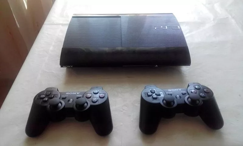 Продам PS3 40000 тенге. 