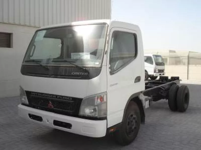 Новый грузовой Mitsubishi Fuso Canter