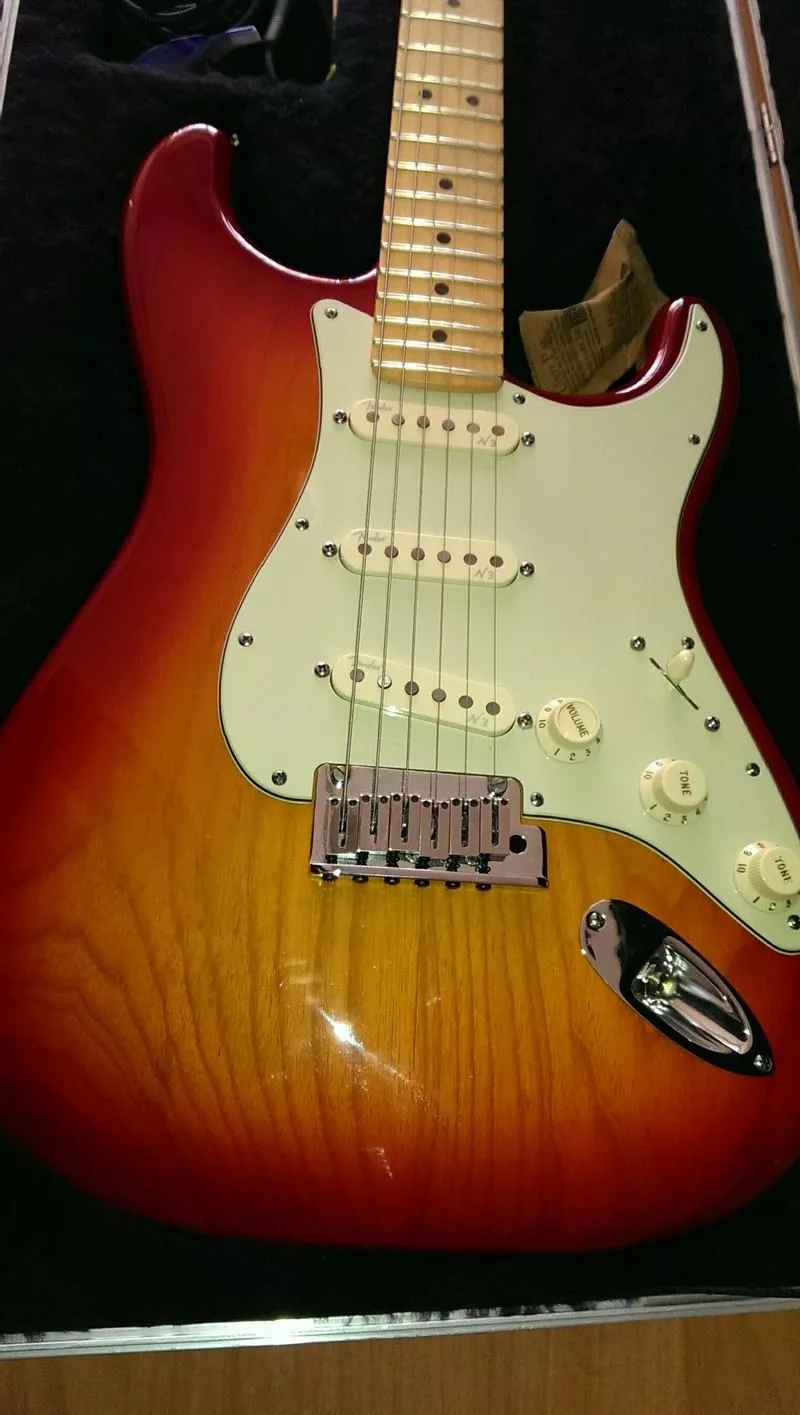 гитара Fender strat delux ash 2