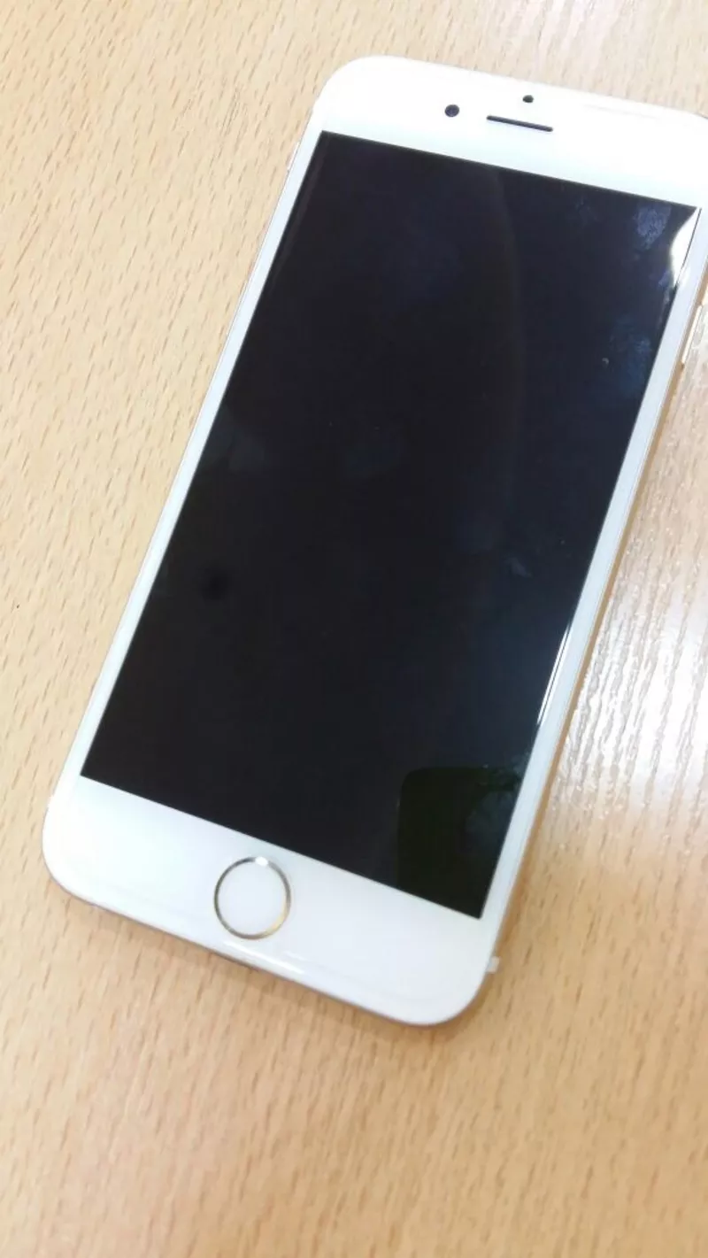 Продам iPhone 6 gold 64 GB  3