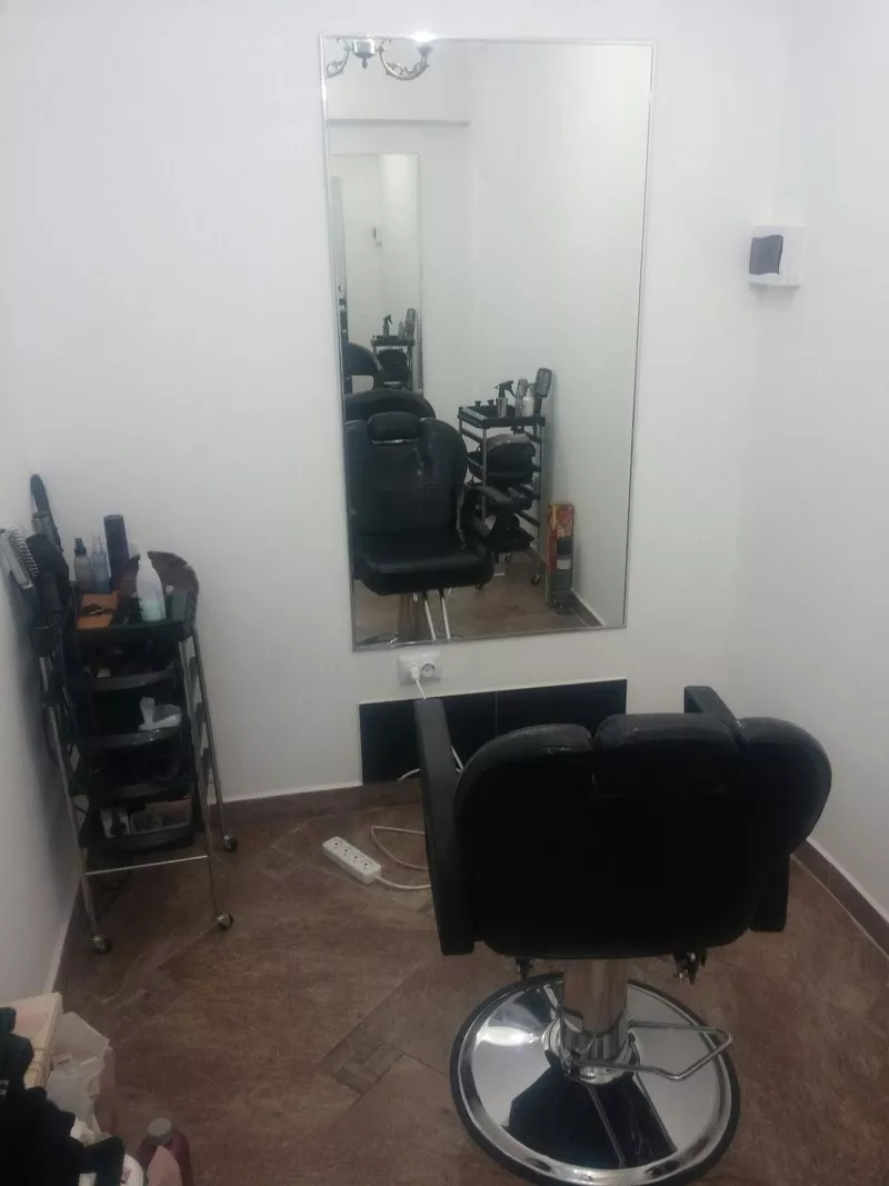 Аренда парикмахерского кресла в салоне красоты 2