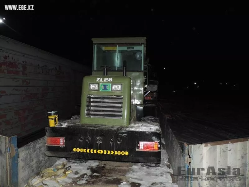 Фронтальный погрузчик ZL28,  SDYD,  Китай,  новый,  в наличии,  гарантия  9