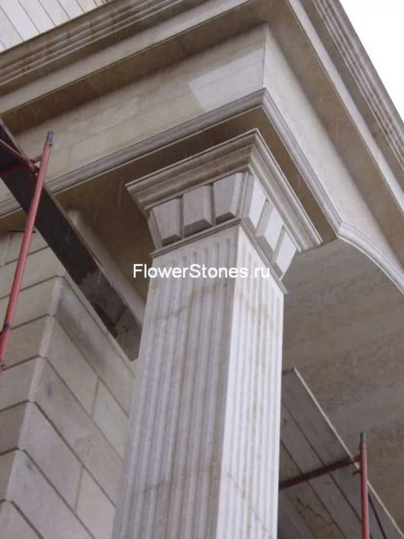 Колонны из мрамора гранита и травертина
