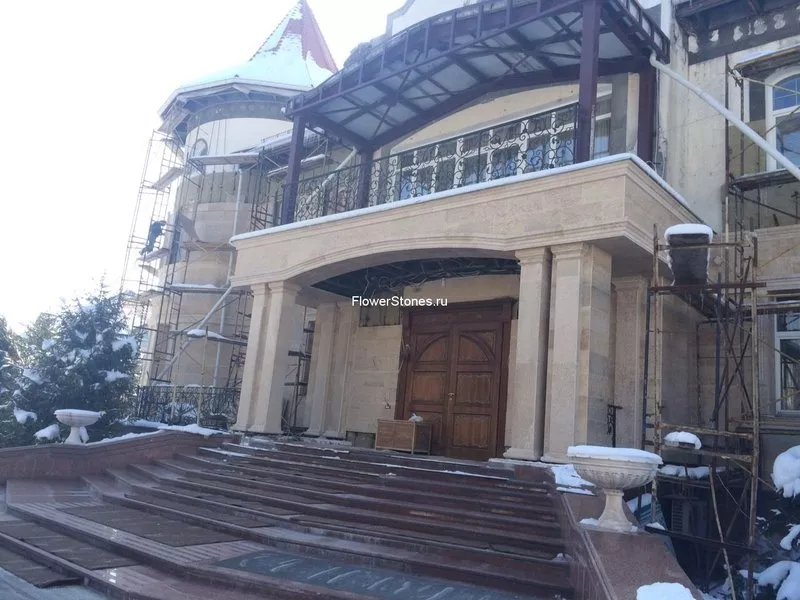 Колонны из мрамора гранита и травертина 3