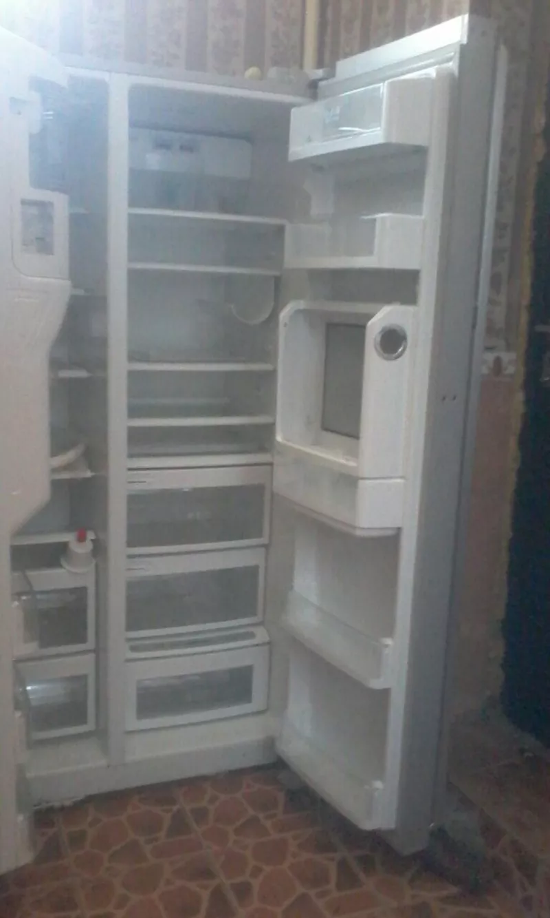 Холодильник LG SIDE BY SIDE 3