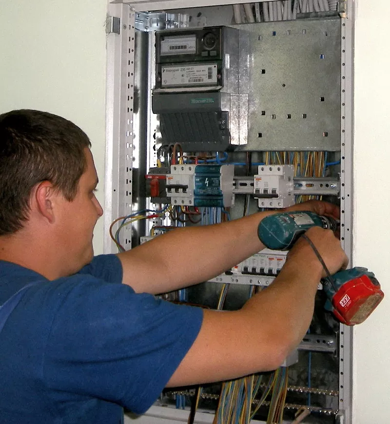 Услуги электрика для вашего дома