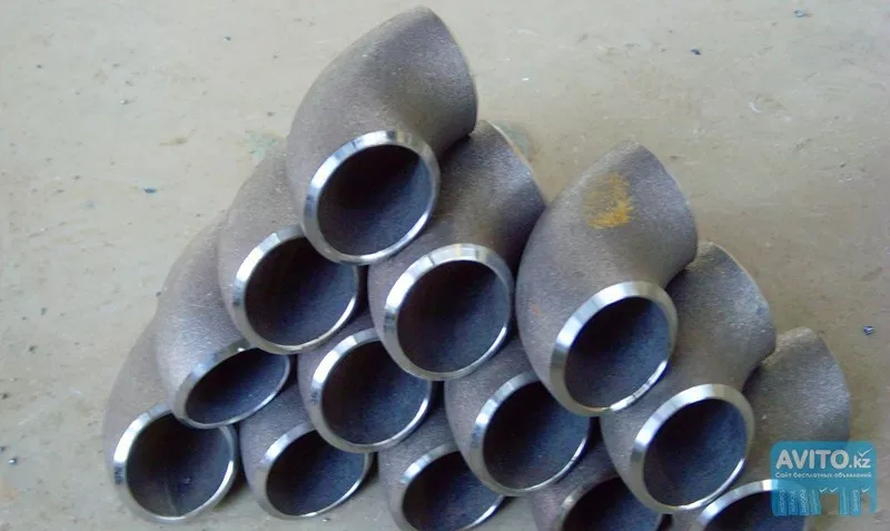 Отводы стальные кованные бесшовные 90°