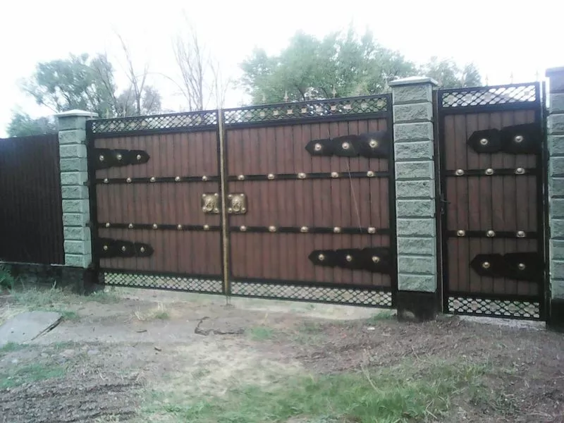 навес , ворота и сварочные работы 3