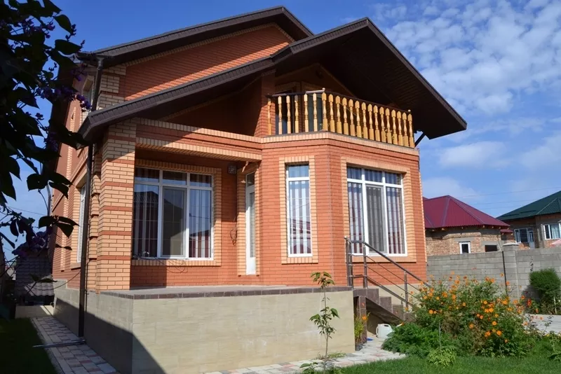 Продам загородный дом в 4 км. от Алматы,  село Раимбек