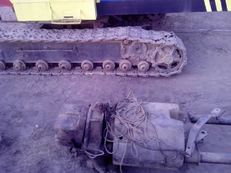 Продается полноповоротный сваебой на базе Драглайн с дизельным молотом 2