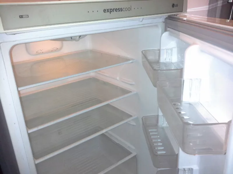 холодильник LG 3