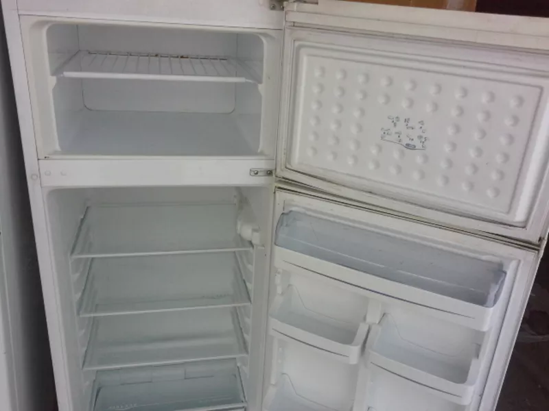 продам холодильник vestel 2