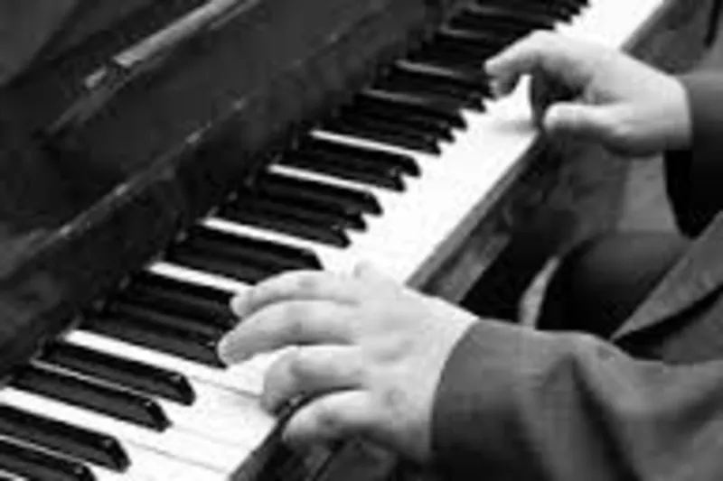 Уроки игры на фортепиано и синтезаторе. 2