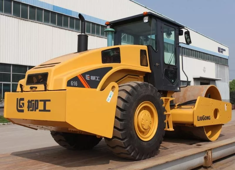 Каток дорожный LiuGong CLG614 3