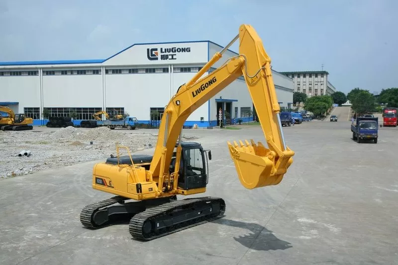 Экскаватор LiuGong CLG925D 2