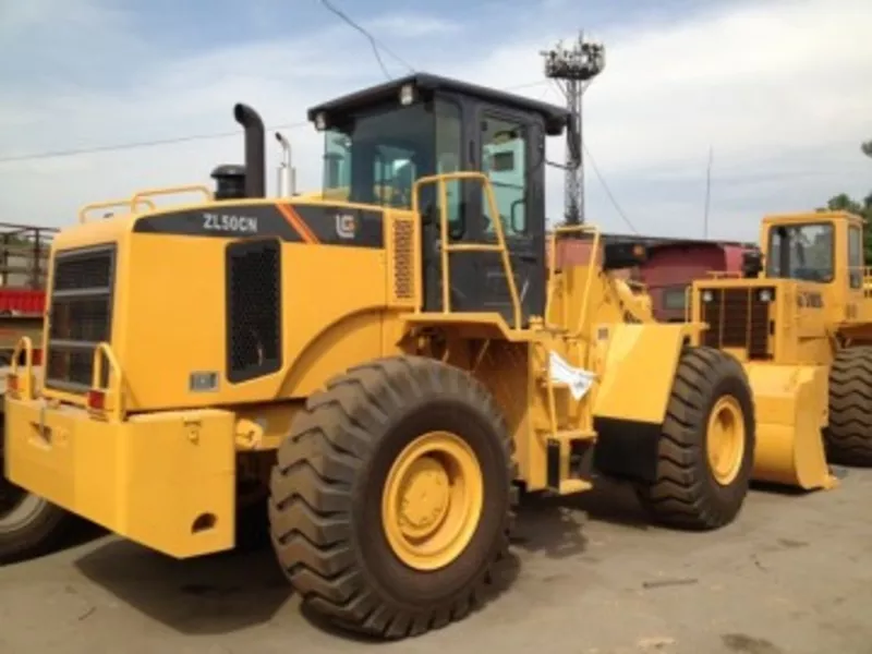 Фронтальный погрузчик LiuGong ZL50Cn 2