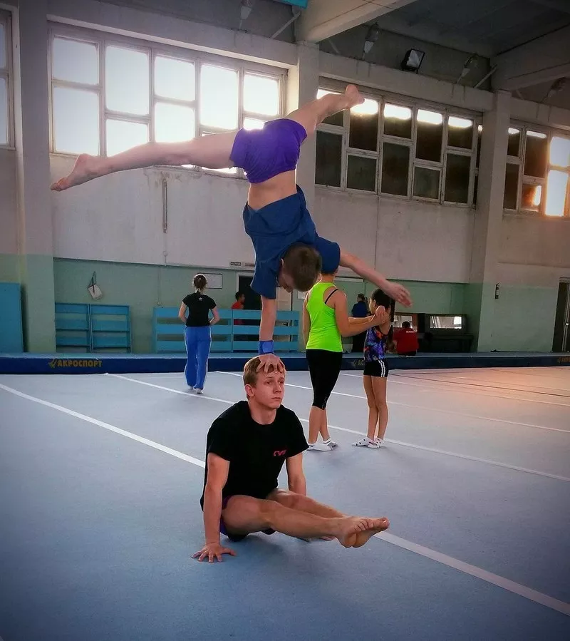 Акробатика и гимнастика (Алматы) 3