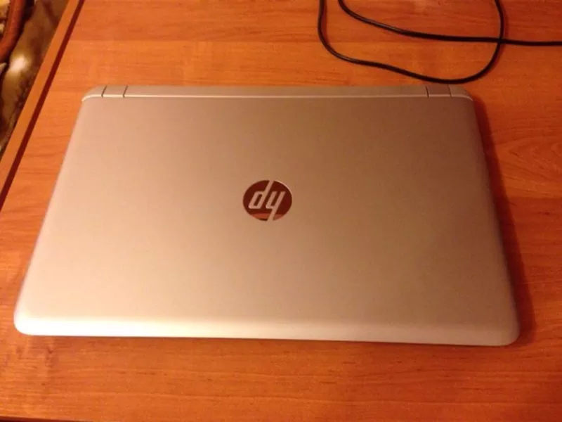Продам ноутбук HP PAVILION 15-ab017ur,  абсолютно новый приобретен 08.0