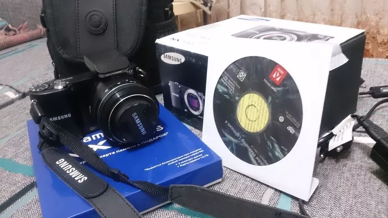 Продам Samsung NX1100 Kit 20-50mm + Adobe Photoshop Lightroom 4