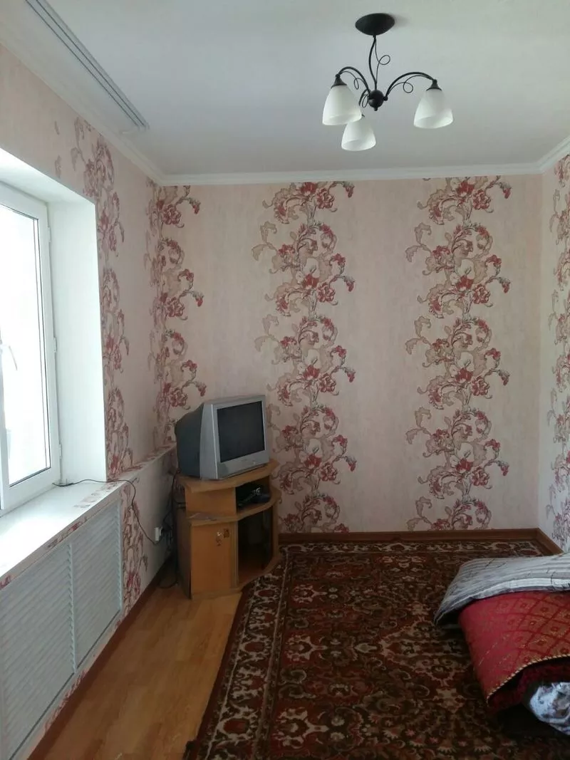 Продам 4 х комнатный дом в мкр Дархан ул Ахметова 5