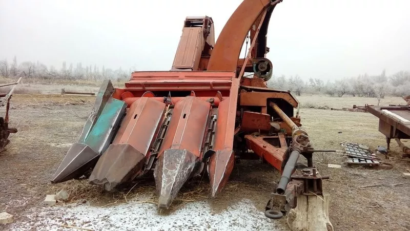 Комбайн сельхозтехника 2