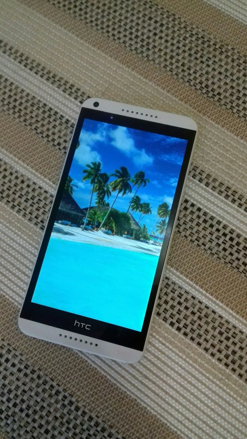 Телефон HTC Desire 816 Dual Sim 2