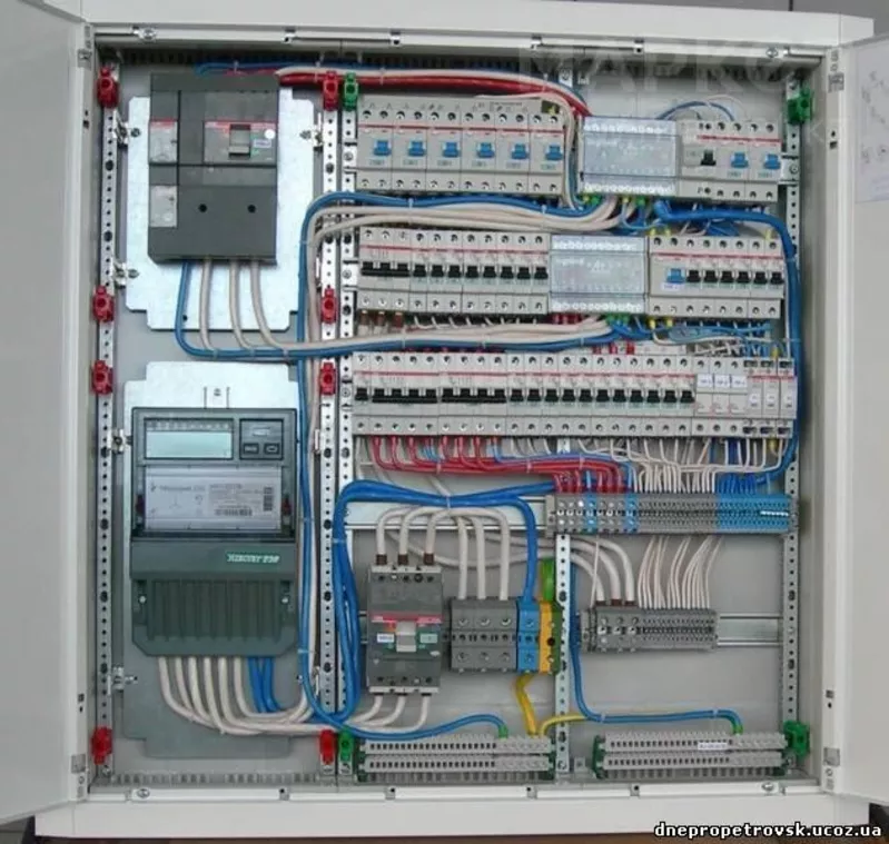 Замена проводки в квартирах,  коттеджах. Вызов электрика на дом. 3