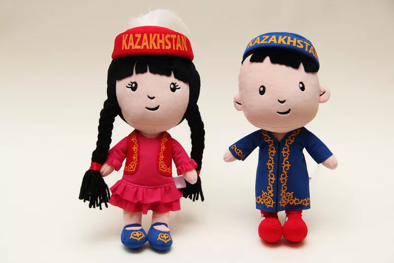 Сувениры с национальной символикой Казахстана