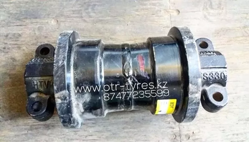 Опорный каток на экскаватор JCB 330 2