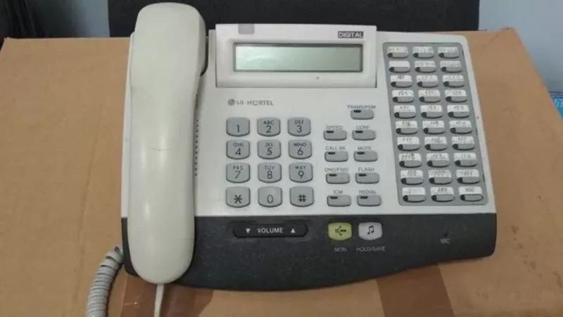 Системный цифровой телефон LDK30DS