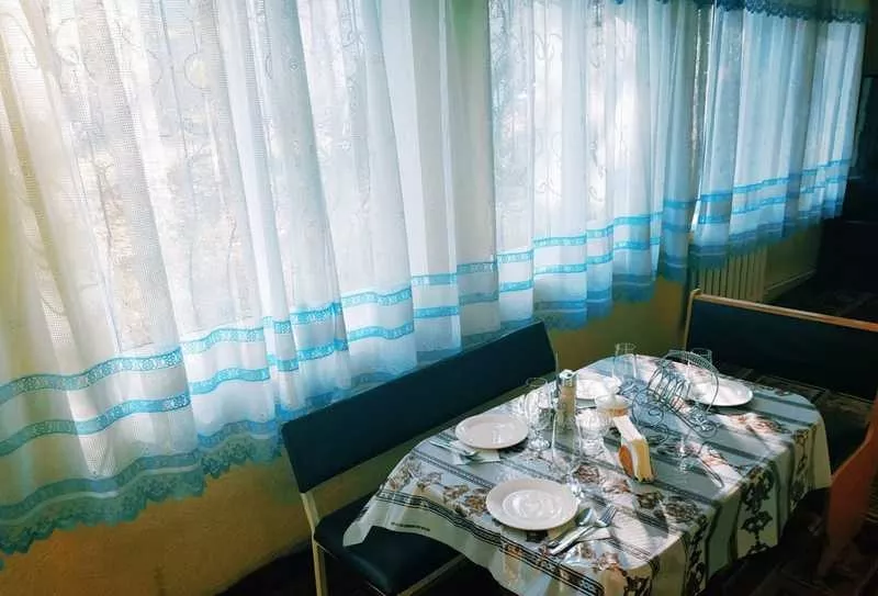 Сдаю посуточно 2-комнатную квартиру в 10 мкр Алматы,  Шаляп-Алтынсарина 9