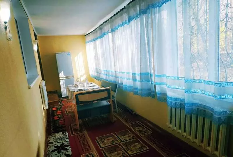 Сдаю посуточно 2-комнатную квартиру в 10 мкр Алматы,  Шаляп-Алтынсарина 10
