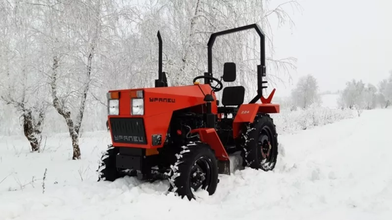 Минитрактор Уралец 220-224 2