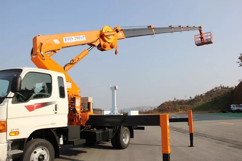 Услуги,  аренда,  заказ автовышки.. 3