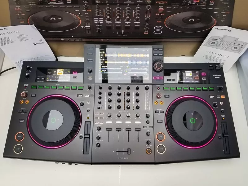 Pioneer OPUS-QUAD,  Pioneer XDJ-RX3,  Pioneer XDJ-XZ,  Pioneer CDJ-3000 2