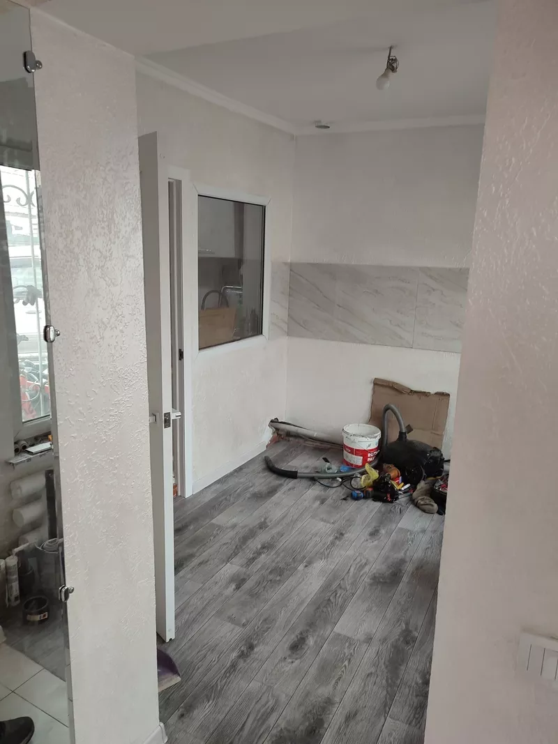 Продам часть дома в центре . 8