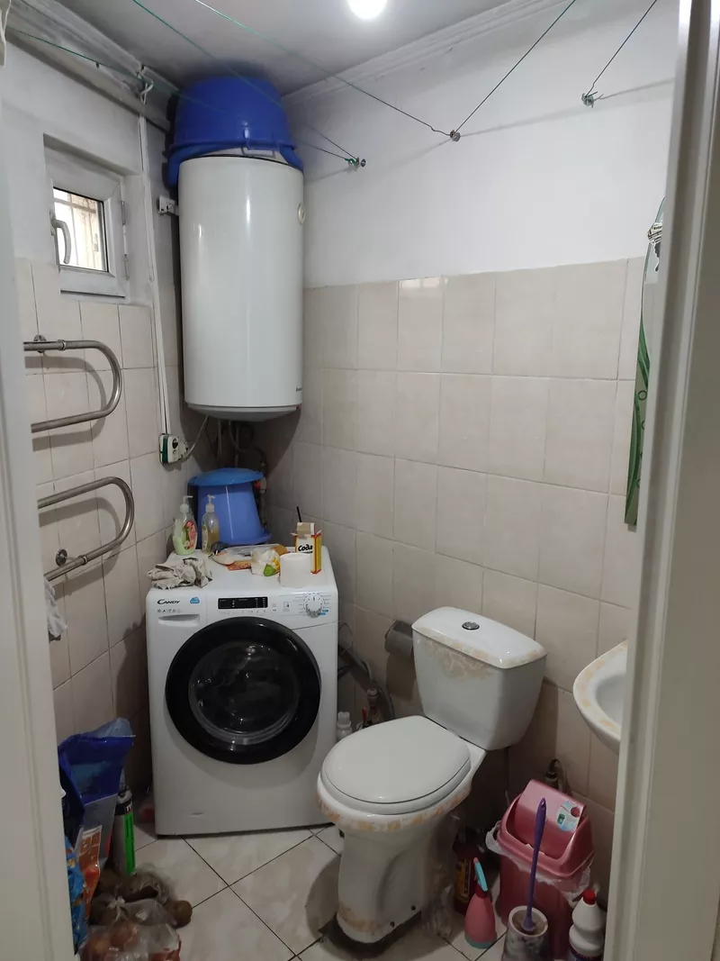 Продам часть дома в центре . 2