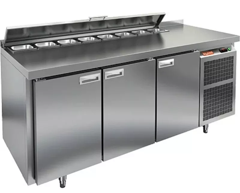 Стол для салатов HICOLD SL2-111GN (на заказ) используется на предприя